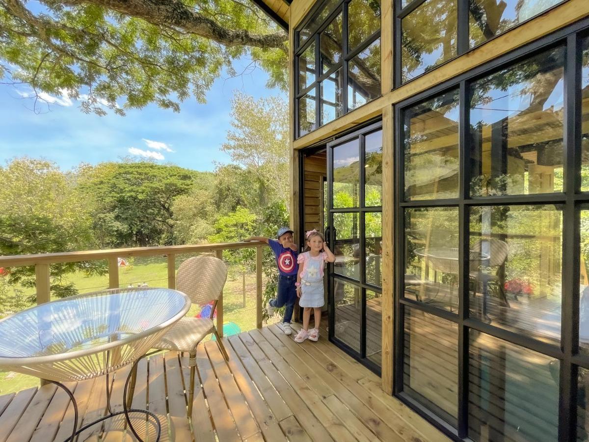 Вилла Casa En El Arbol Утика Экстерьер фото