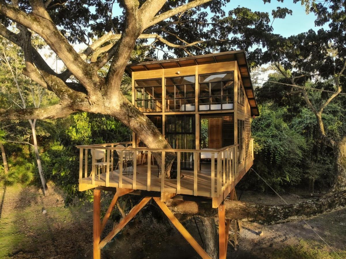 Вилла Casa En El Arbol Утика Экстерьер фото