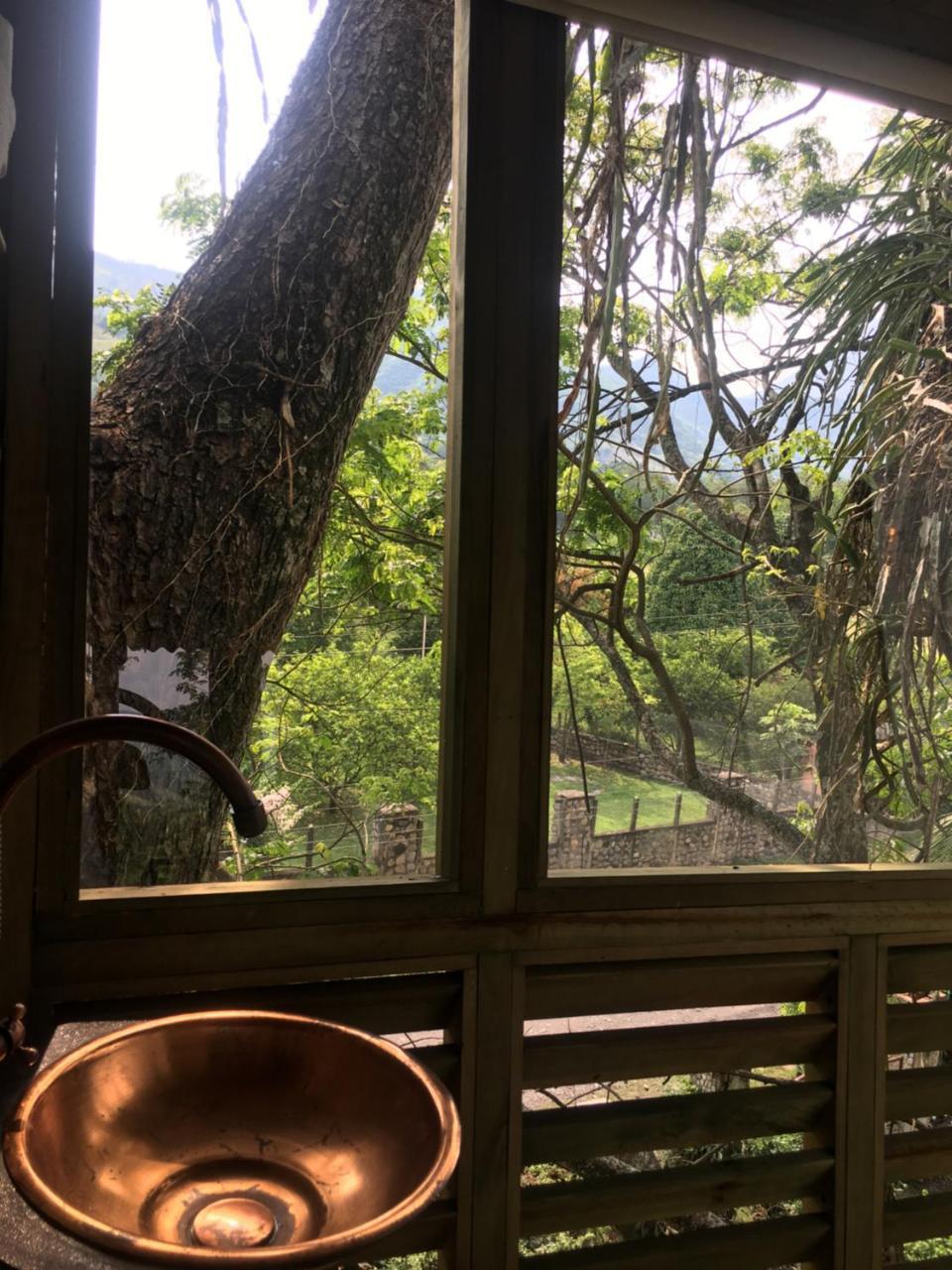 Вилла Casa En El Arbol Утика Экстерьер фото